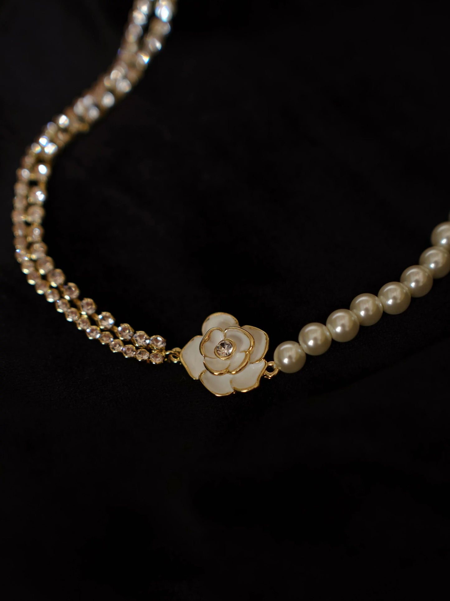 Raya Necklace