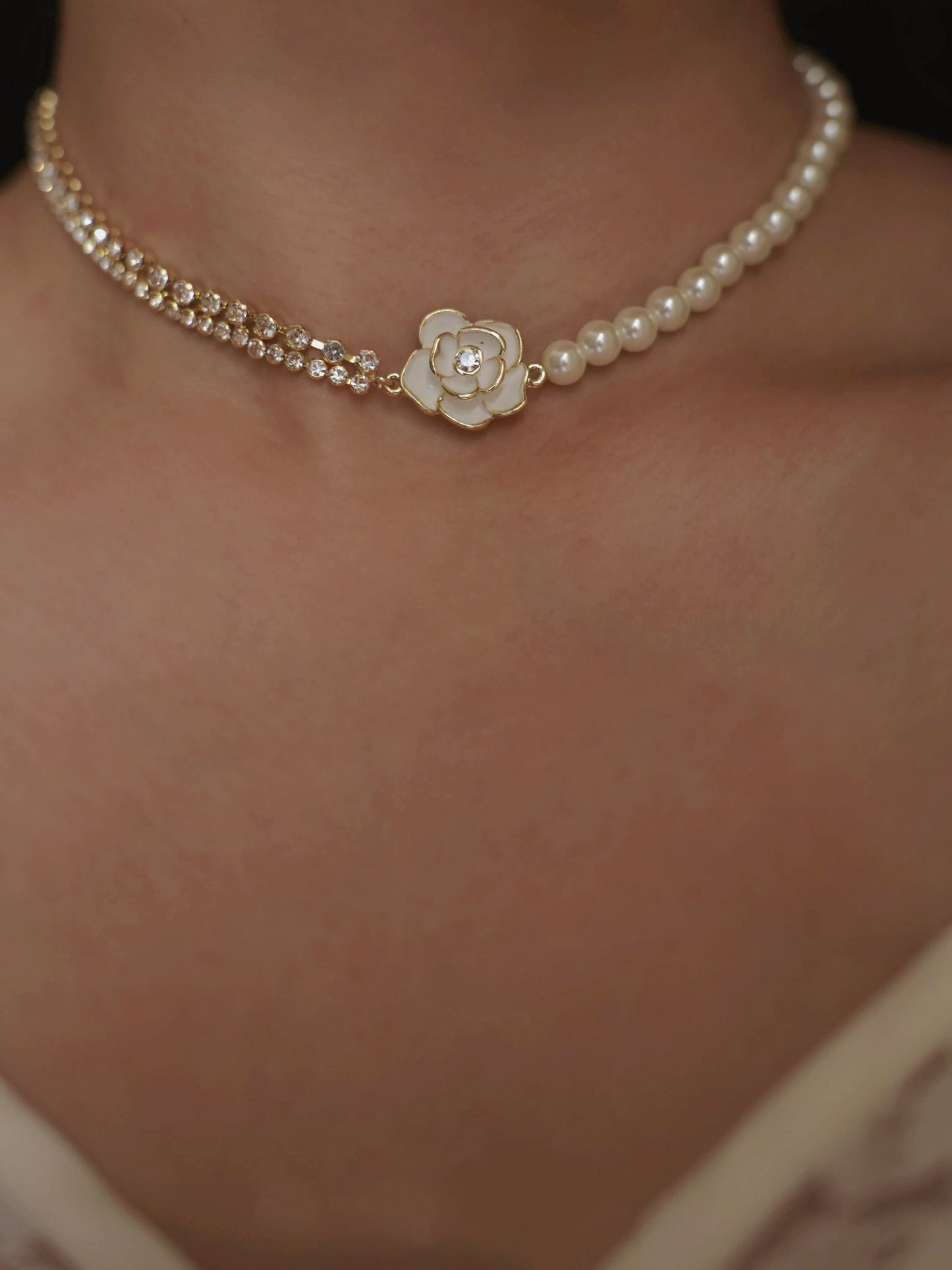 Raya Necklace