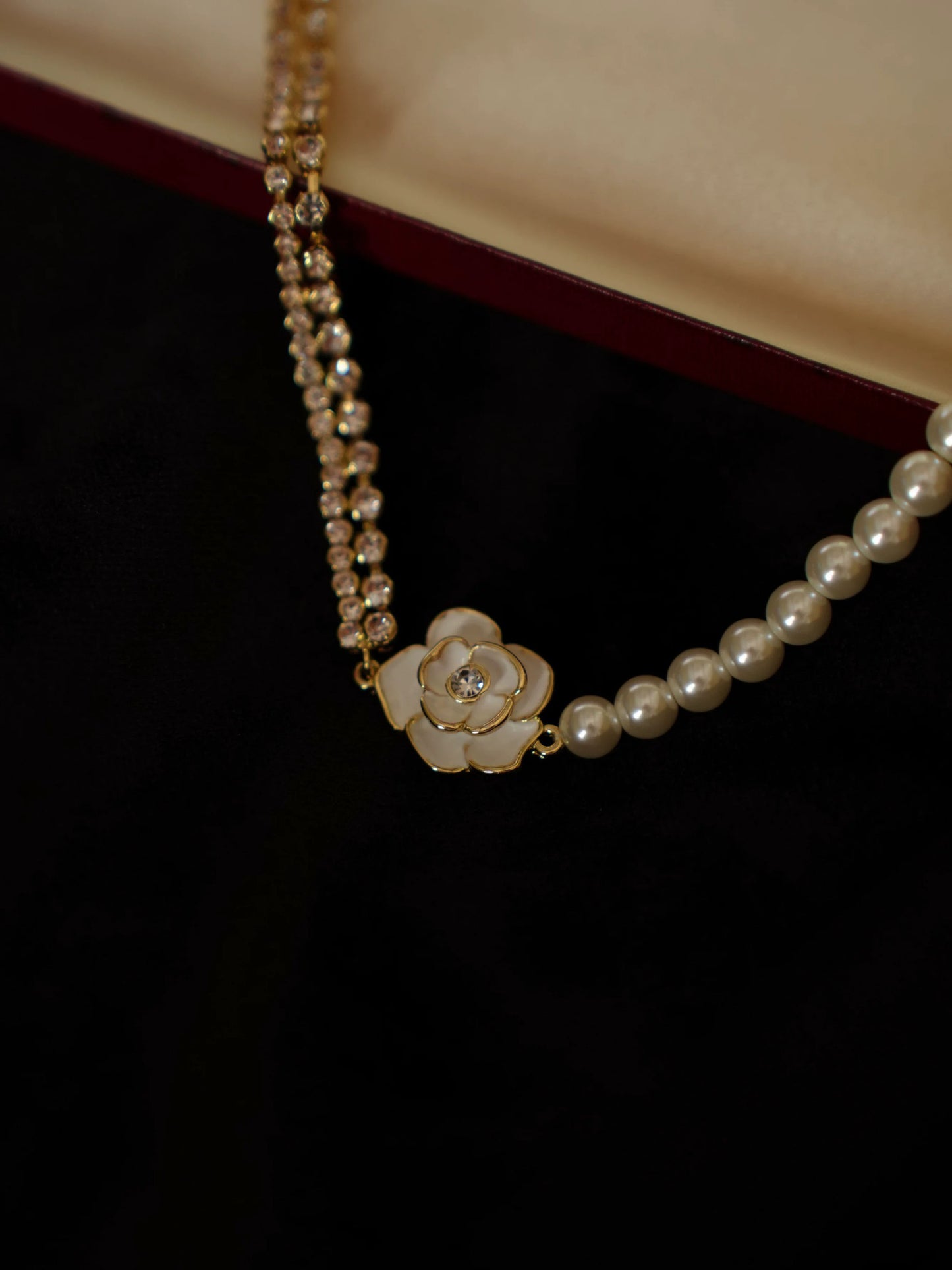 Raya Necklace