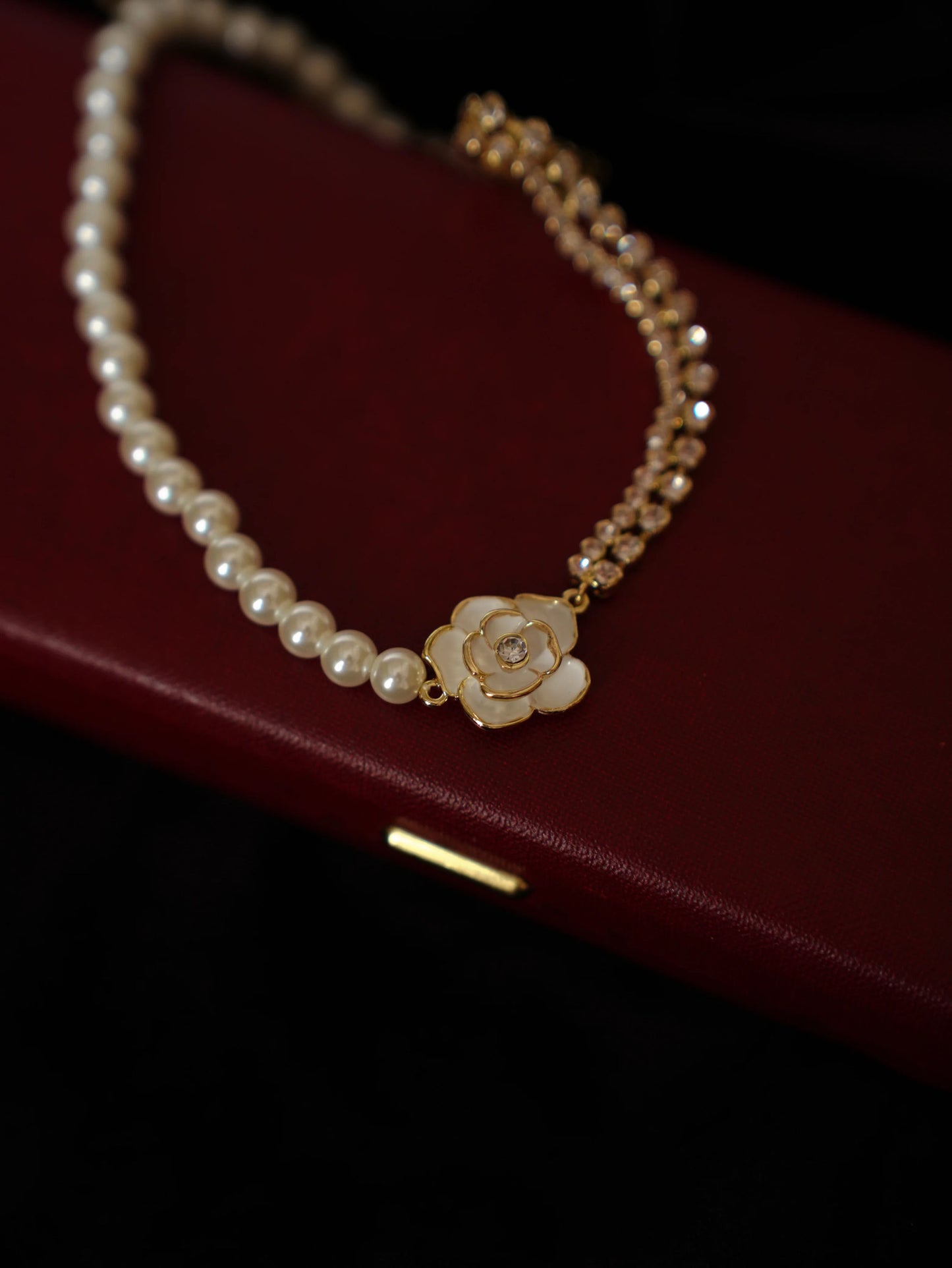 Raya Necklace