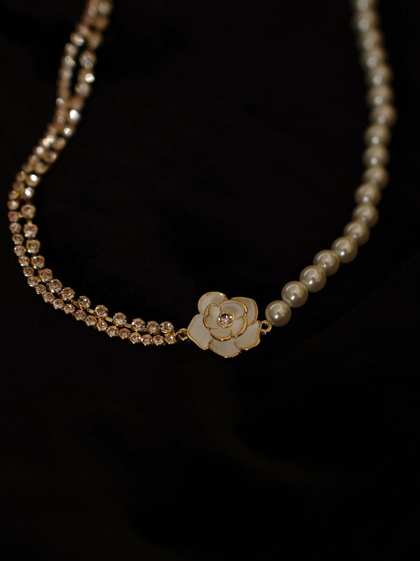 Raya Necklace