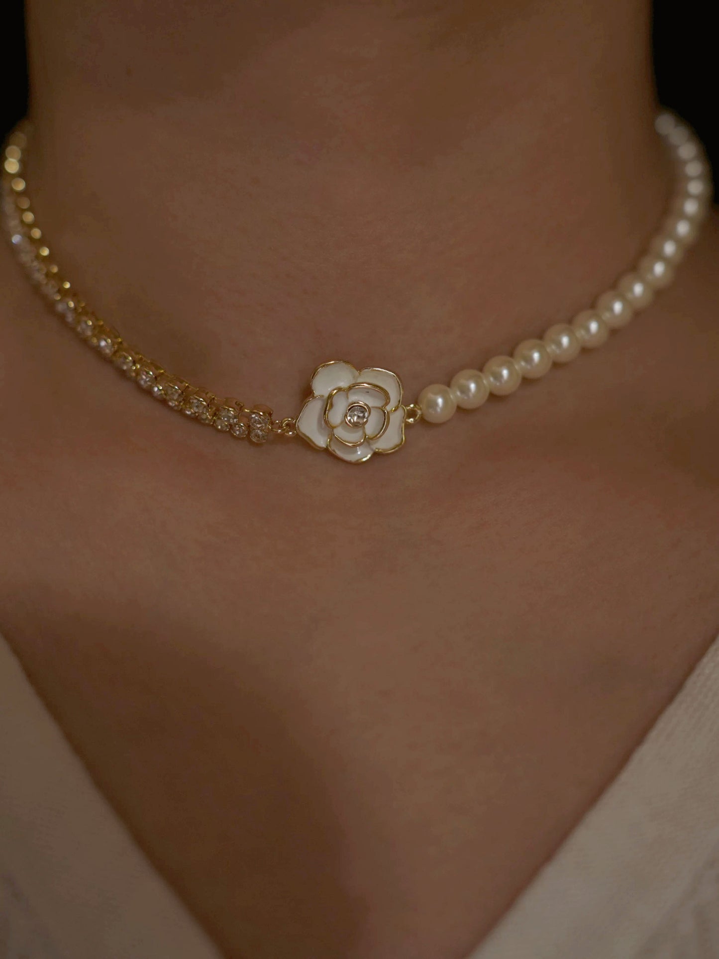 Raya Necklace