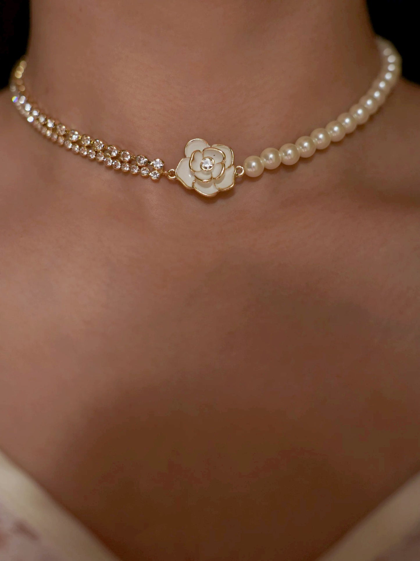 Raya Necklace