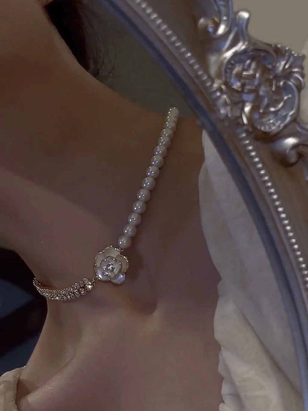 Raya Necklace