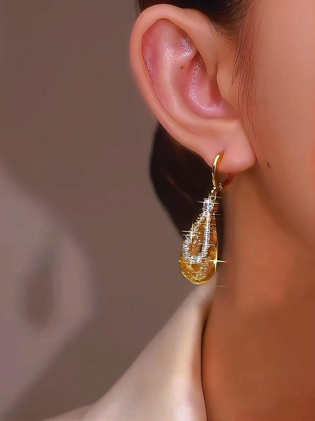Neve Earrings