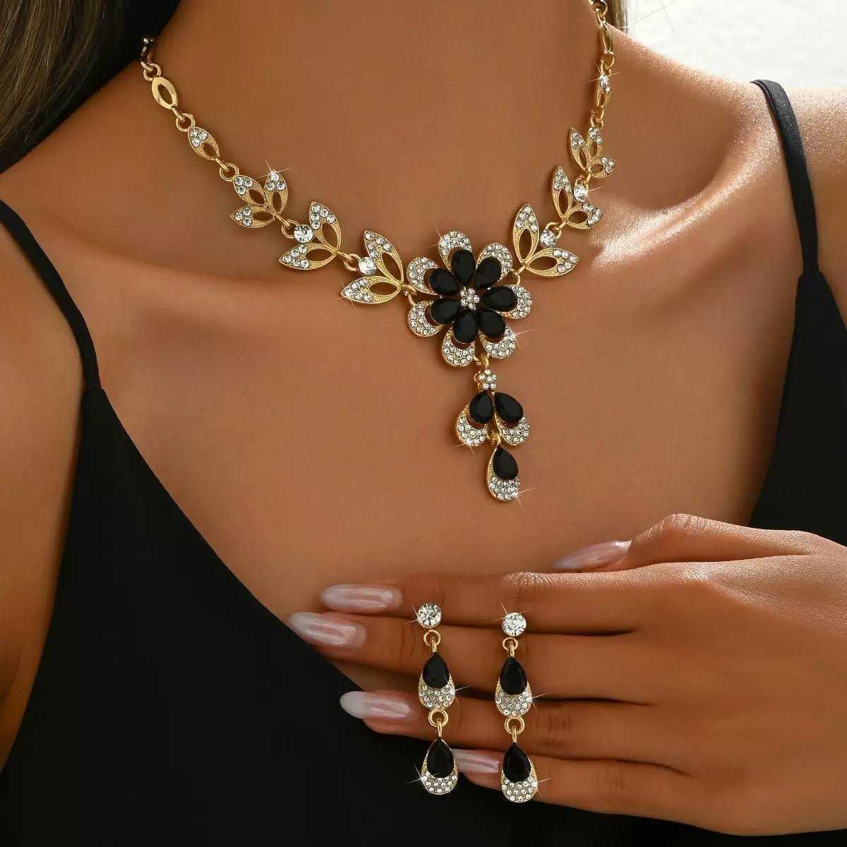 Verity Necklace Set | 24k Gold Plated