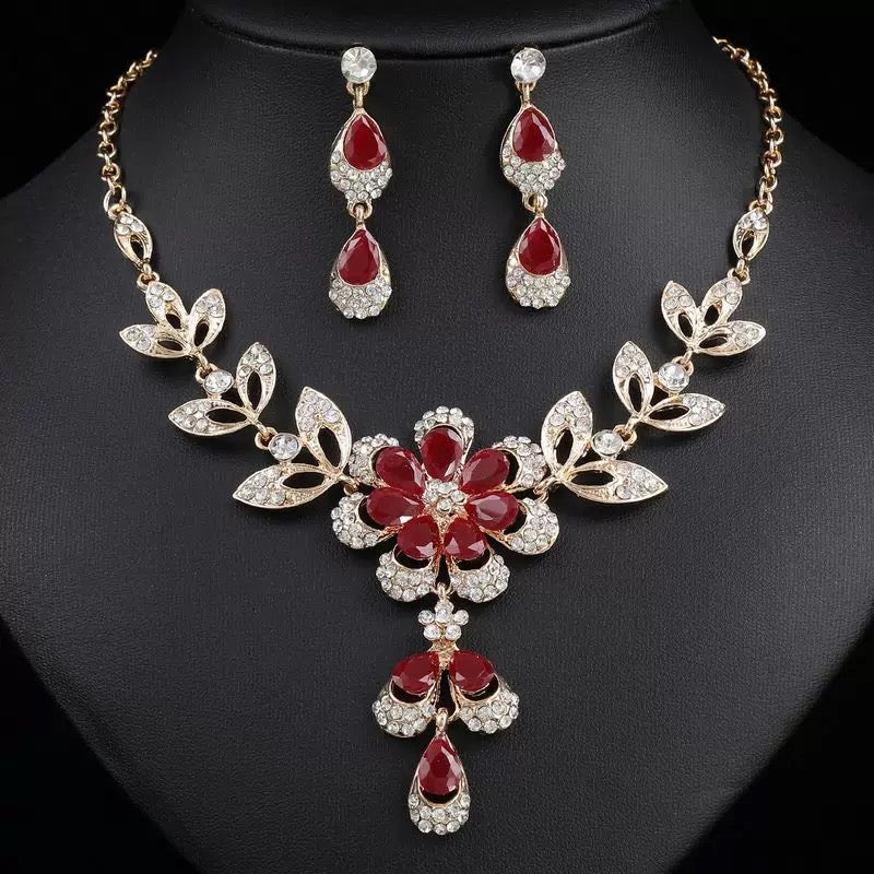 Verity Necklace Set | 24k Gold Plated