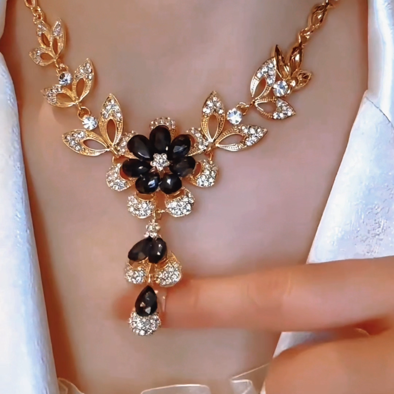 Verity Necklace Set | 24k Gold Plated
