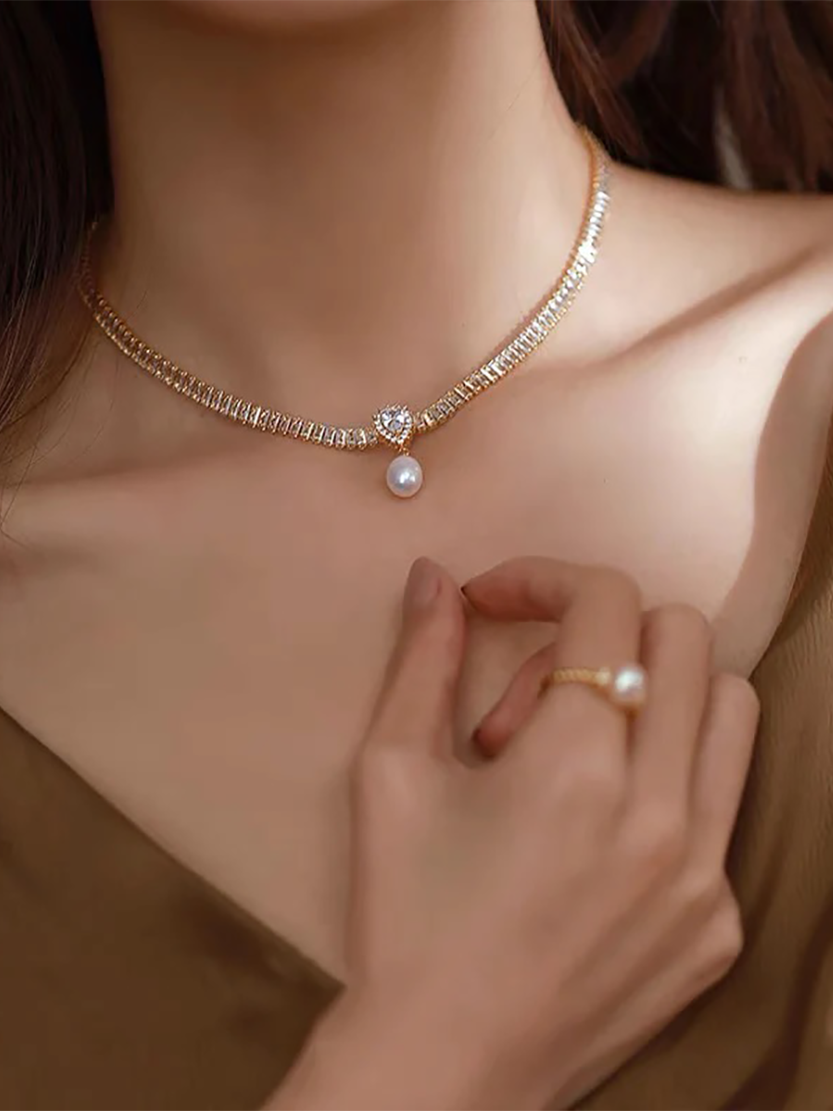 Chenoa Pearl Necklace | 24k Gold Plated