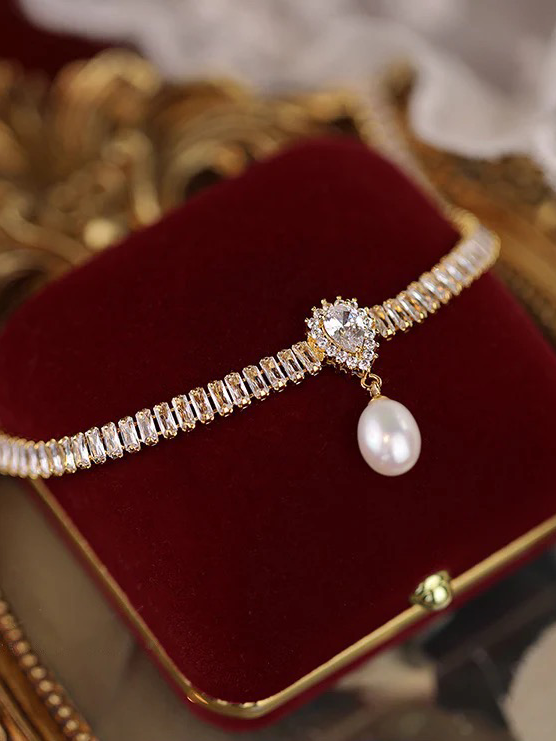 Chenoa Pearl Necklace | 24k Gold Plated