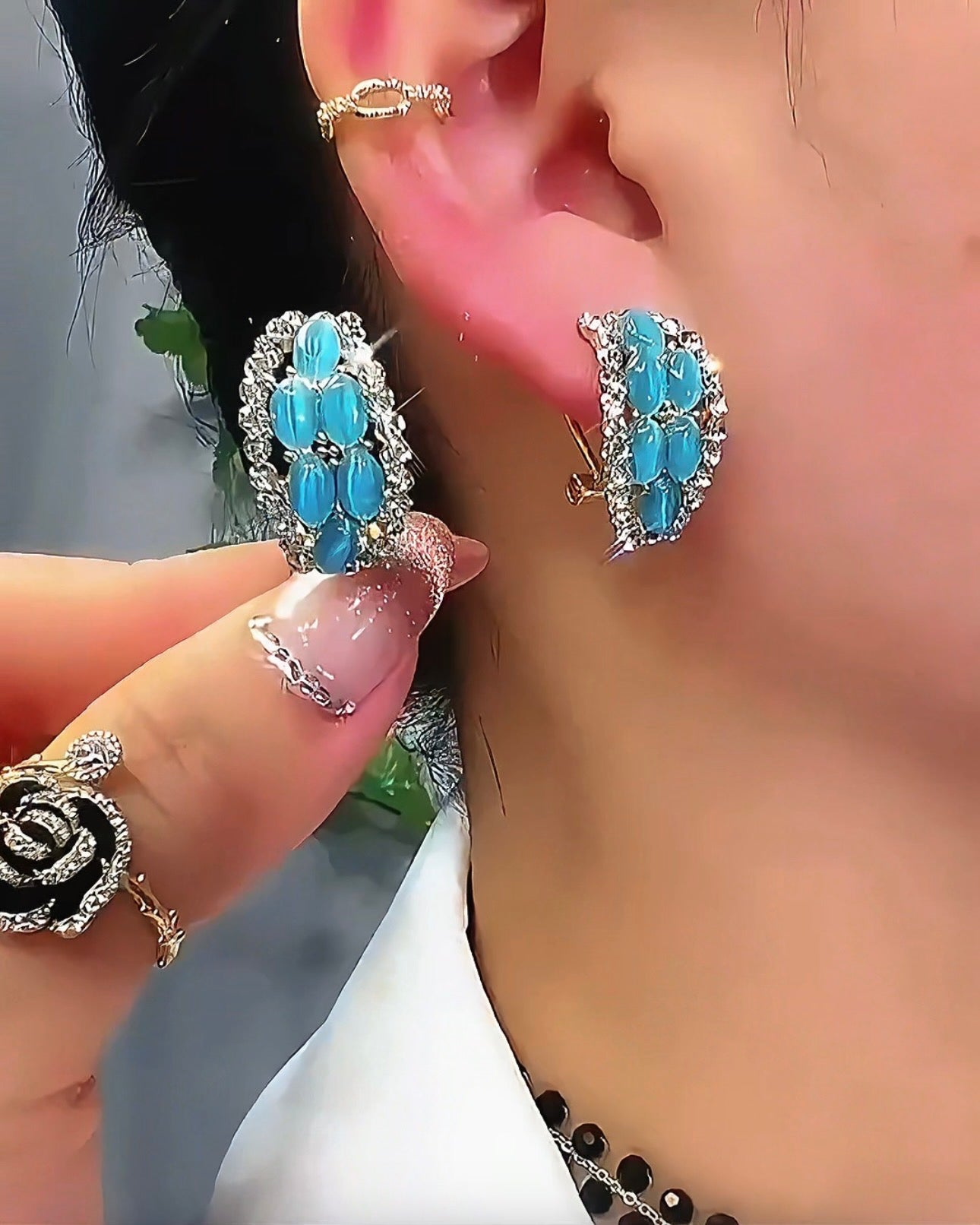 Quoin Earrings