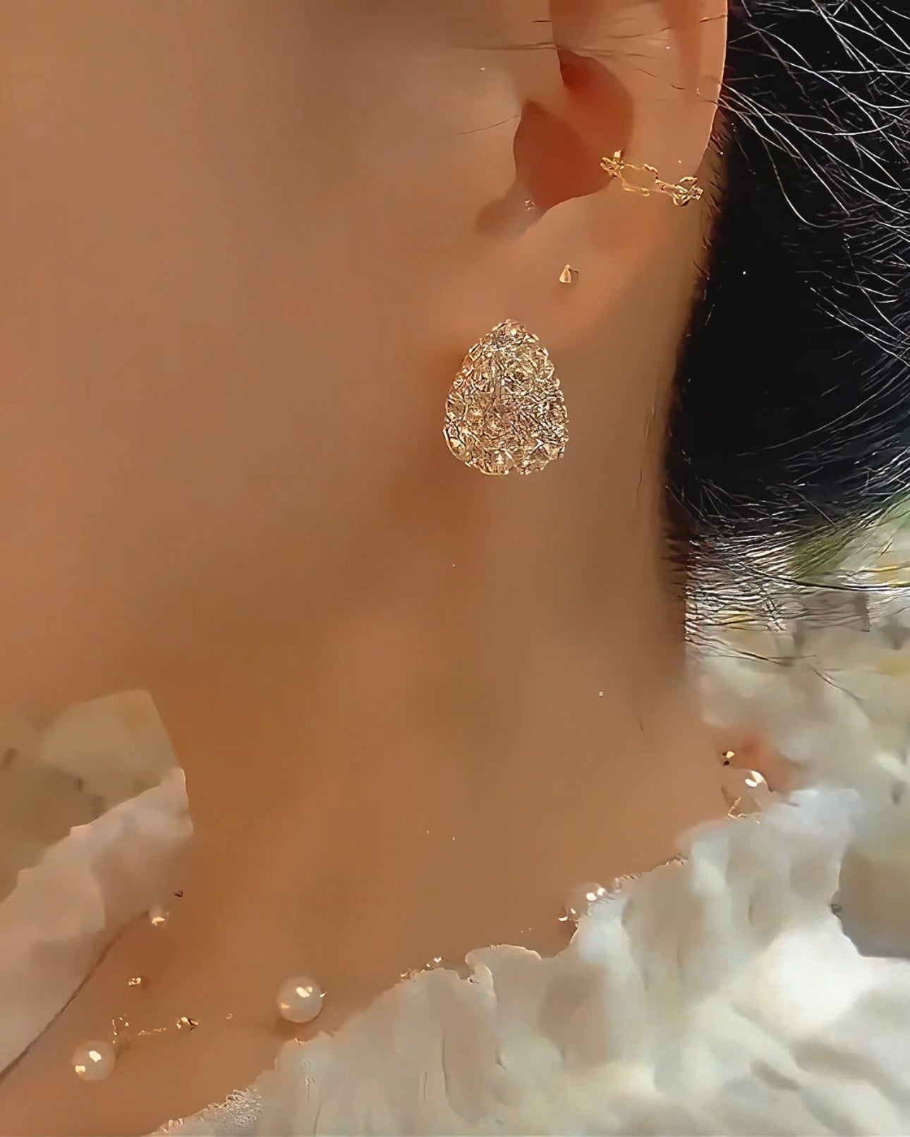 Gloam Earrings