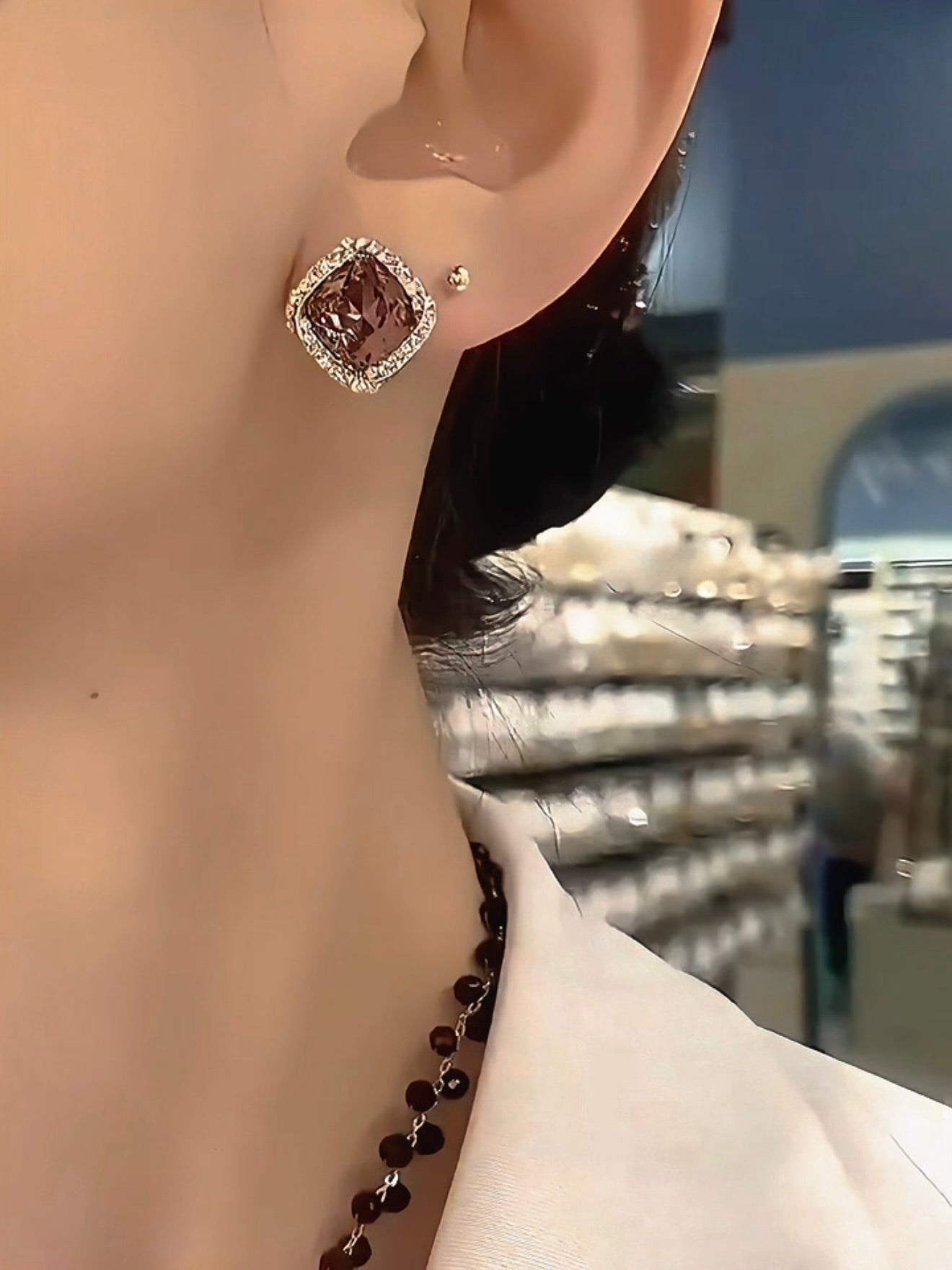 Elason Earrings