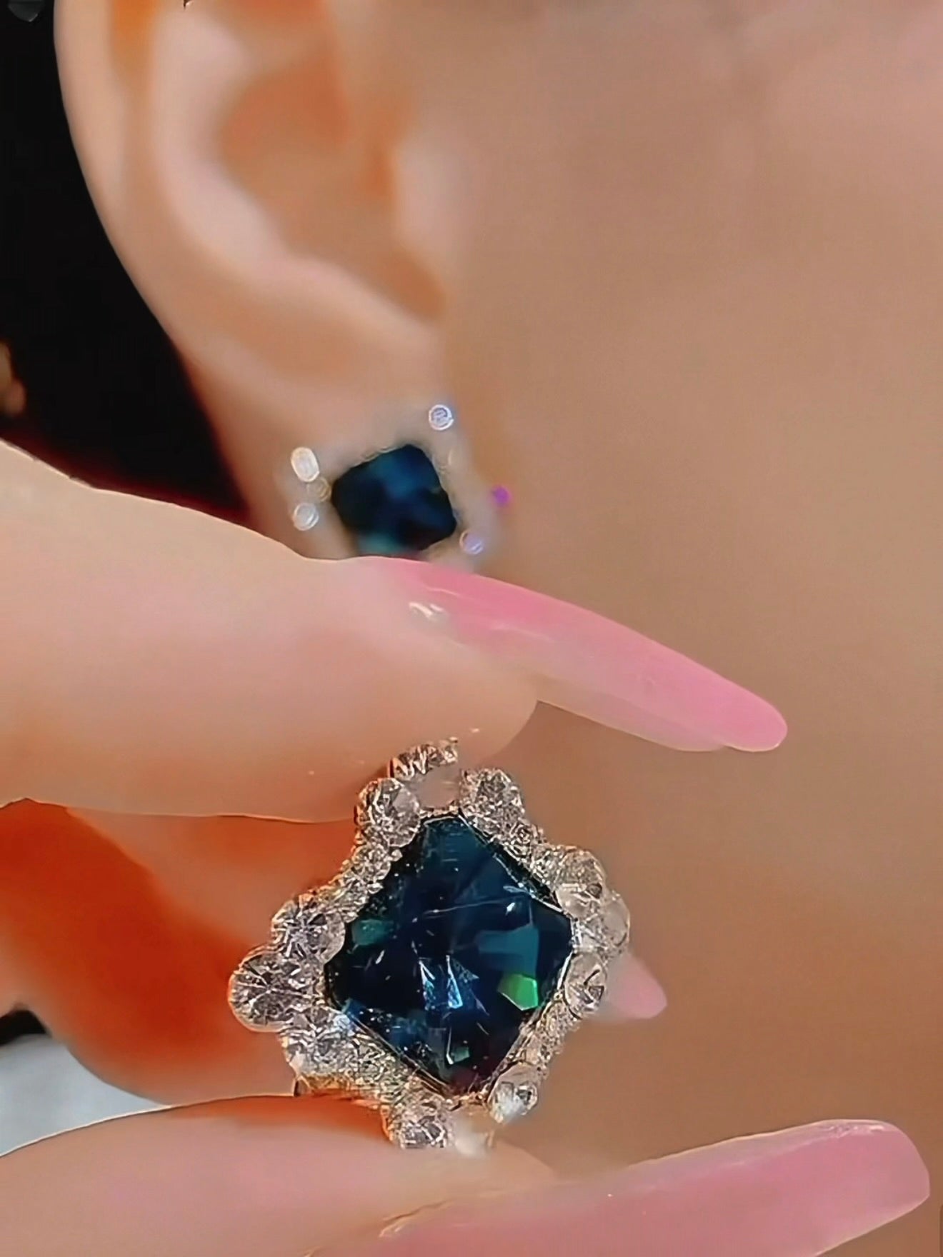 Mari Earrings