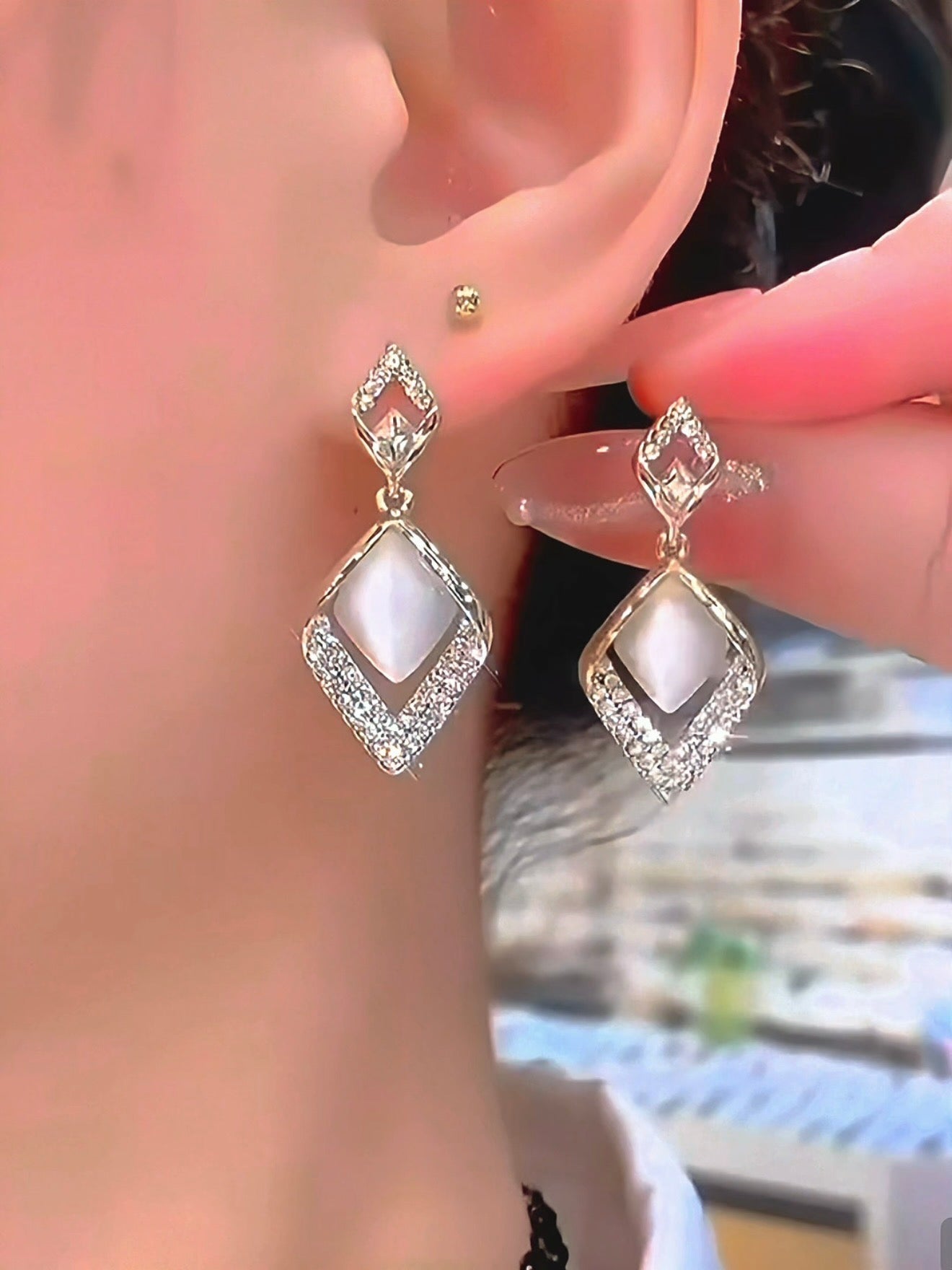 Tami Earrings