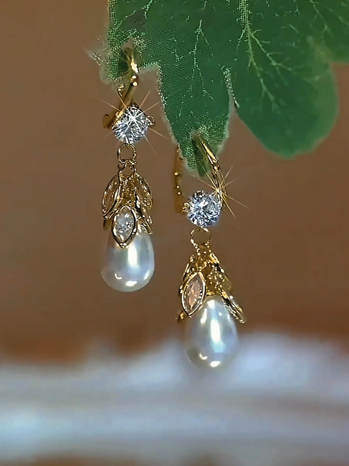 Vicky Earring Vicky Earrings – Sonomnia
